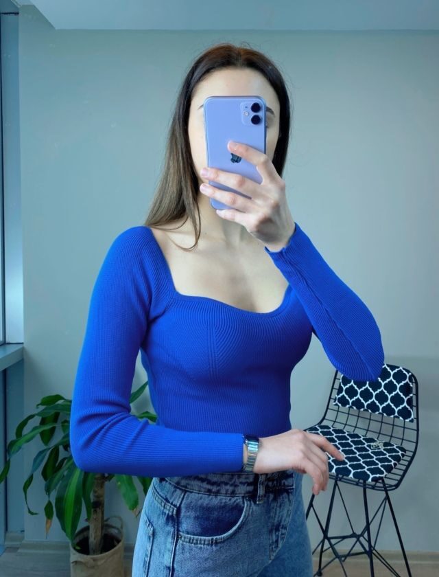 Mavi Kalp Yaka triko