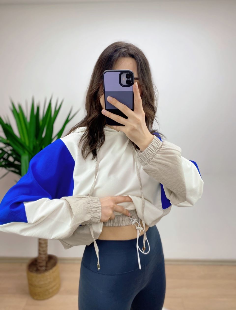 Marka Model Kapşonlu Sweat - Görsel 5