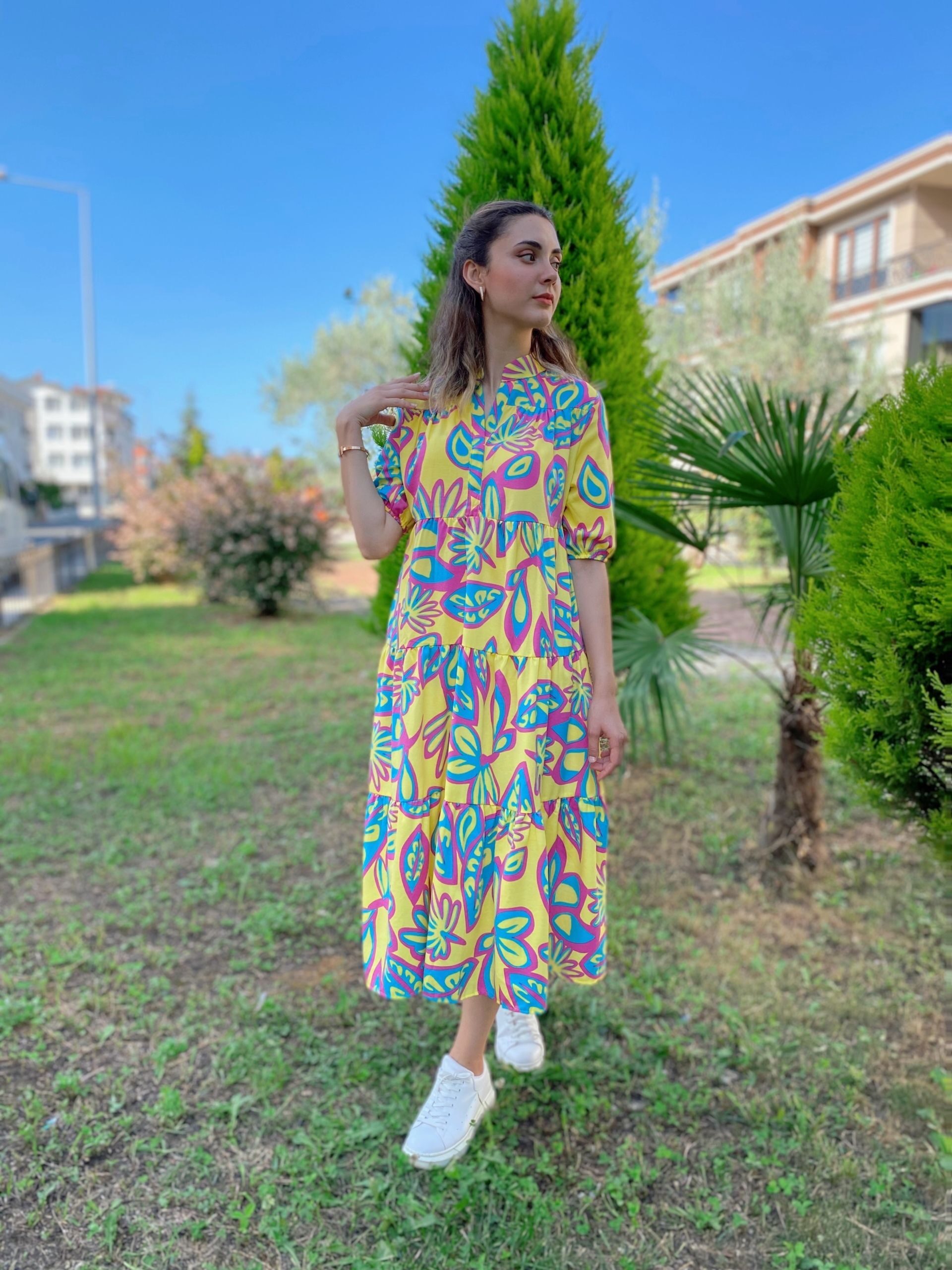 Sarı Çiçek Desen Hakim Yaka Elbise - Görsel 5