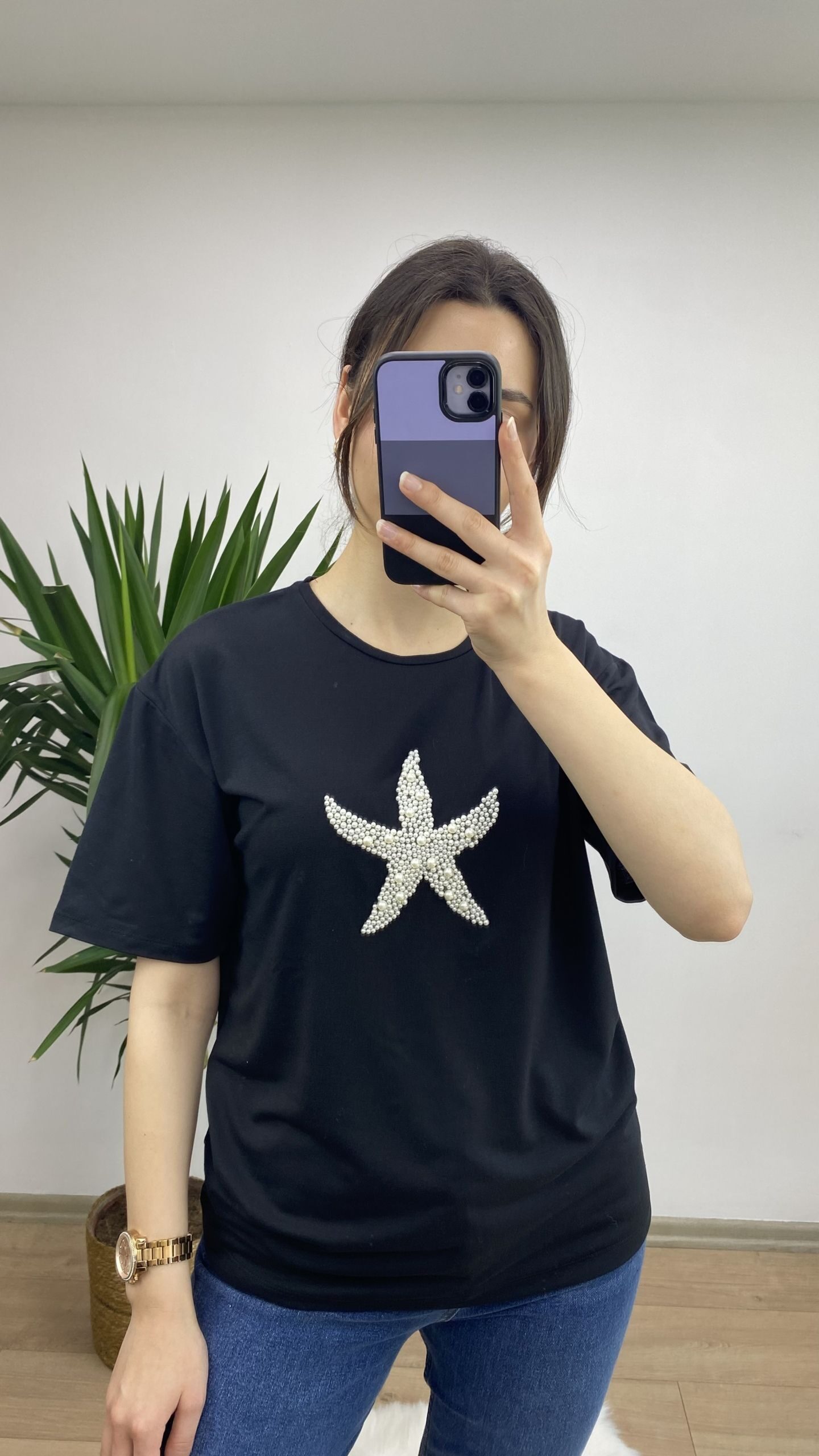 Siyah Yıldız İncili T-shirt - Görsel 4