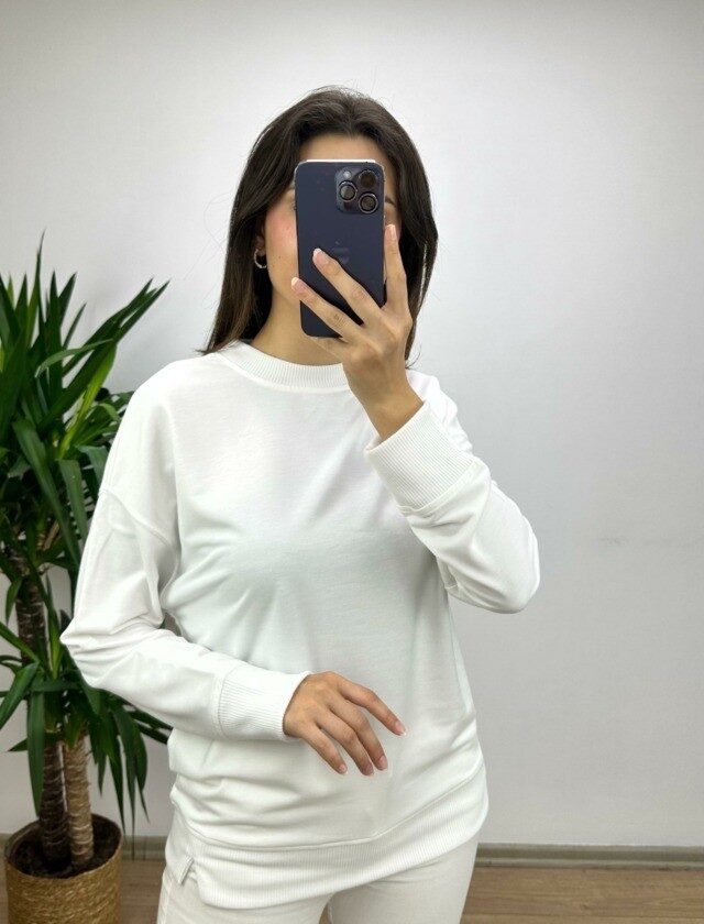 Beyaz Bisiklet Yaka Sweat