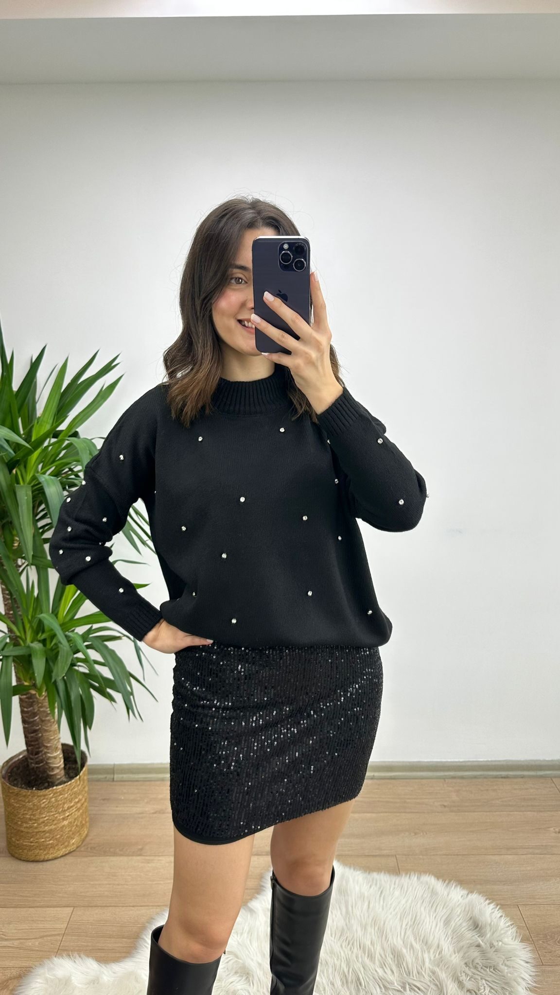 Siyah Taşlı Premium Triko Kazak - Görsel 2