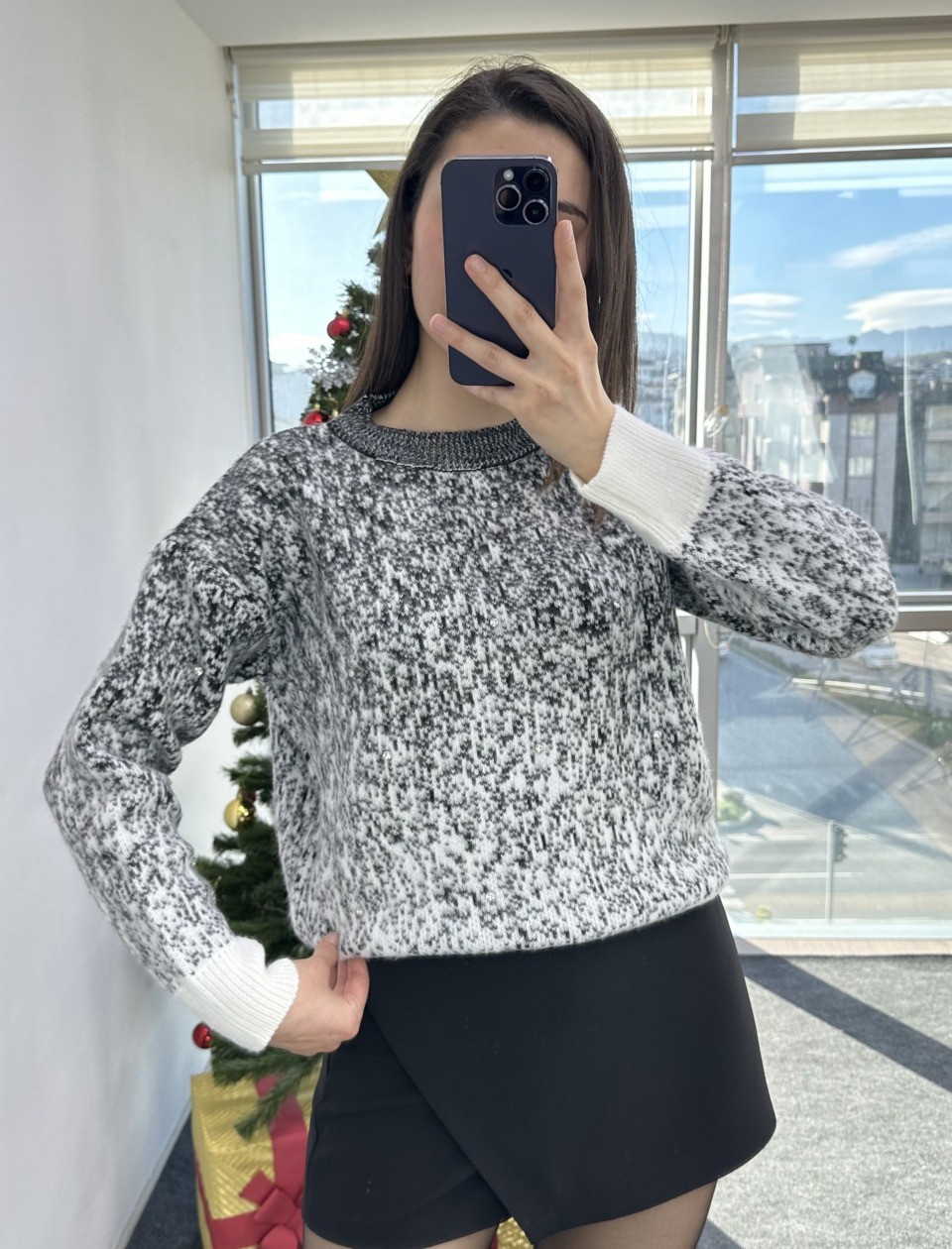 Kendinden Desenli Premium Taşlı Kazak